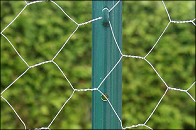 U fence post for fixing woven mesh fence